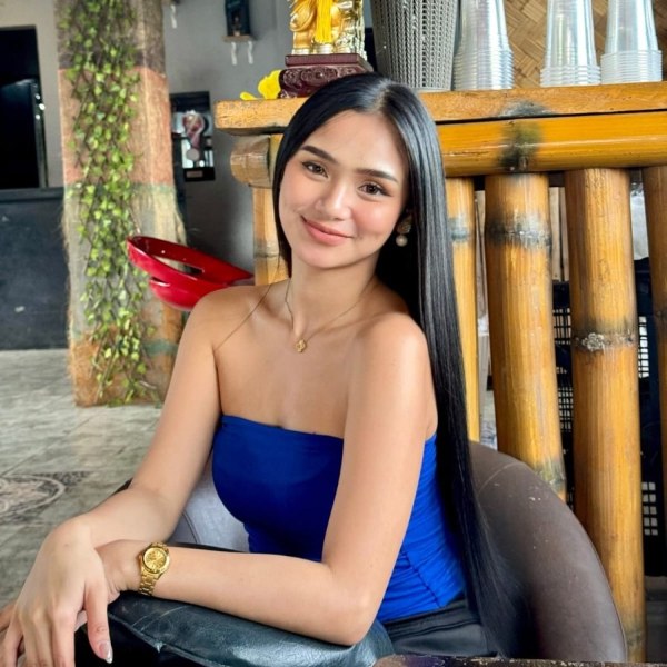 Mia, 31, from Navotas City