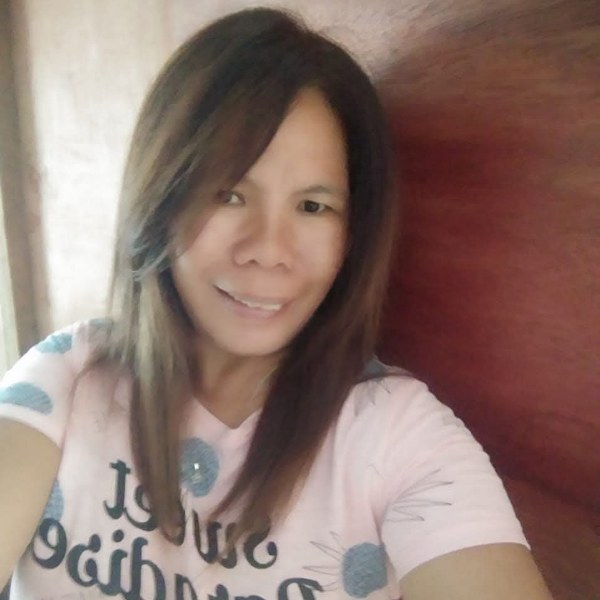 Marie, 49, from Balayan